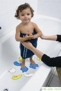 Детский коврик для ванной с животными